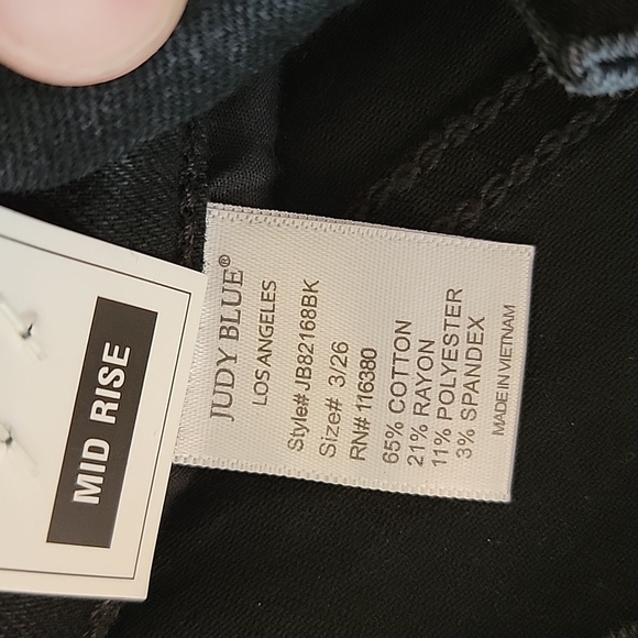 Judy blue black cheetah patch jeans - Picture 5 of 5